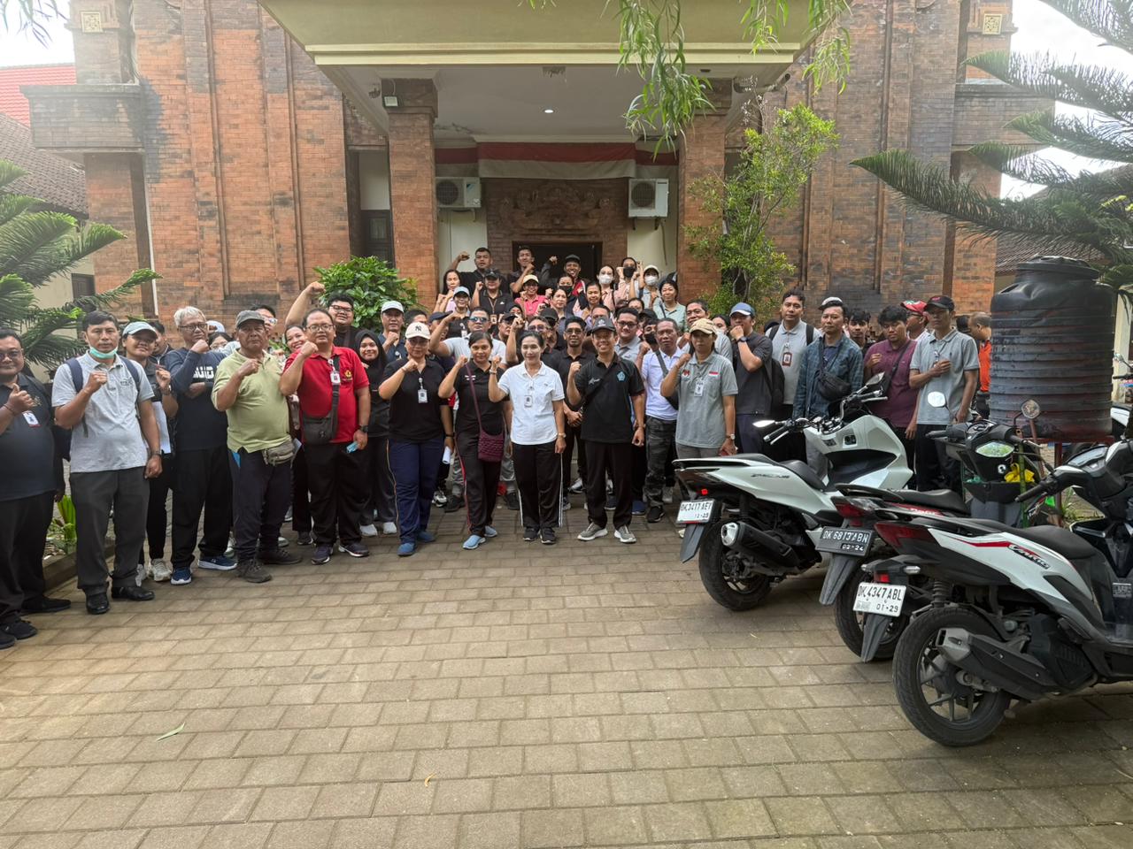 Bagian Pengadaan Barang/Jasa Melaksanakan Sosialisasi Pengolahan Sampah Berbasis Sumber di Kelurahan Serangan